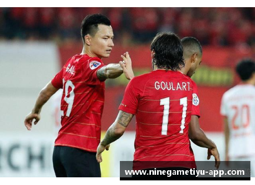 弗赖堡队长帕克森上演绝命一球，助球队逆转比赛获胜